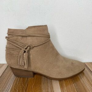 Vince Camuto Carlina Ankle Booties Womens Size 9.5M Tan/Brown Suede Leather Zip